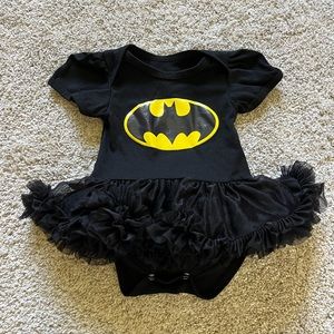 Baby Girl Batman DC One Piece Costume Size Small Black Yellow Halloween Tutu